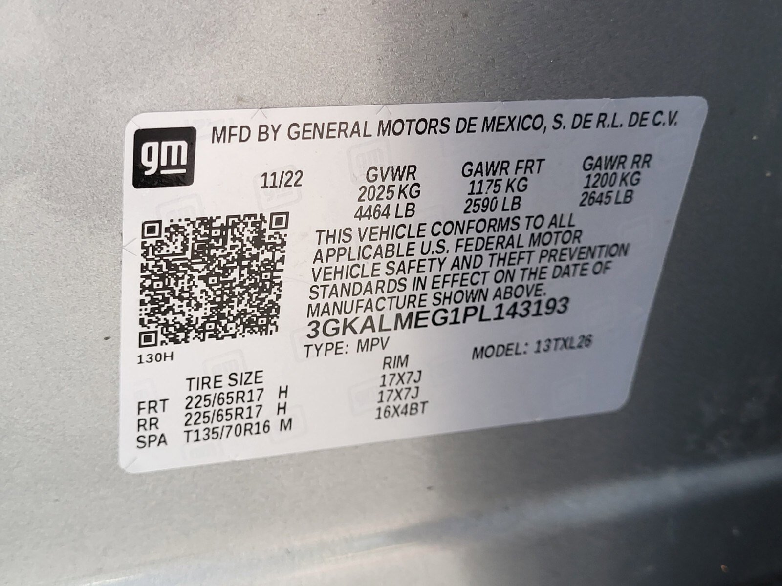 Used 2023 GMC Terrain SLE w/ Driver Convenience Package image 34