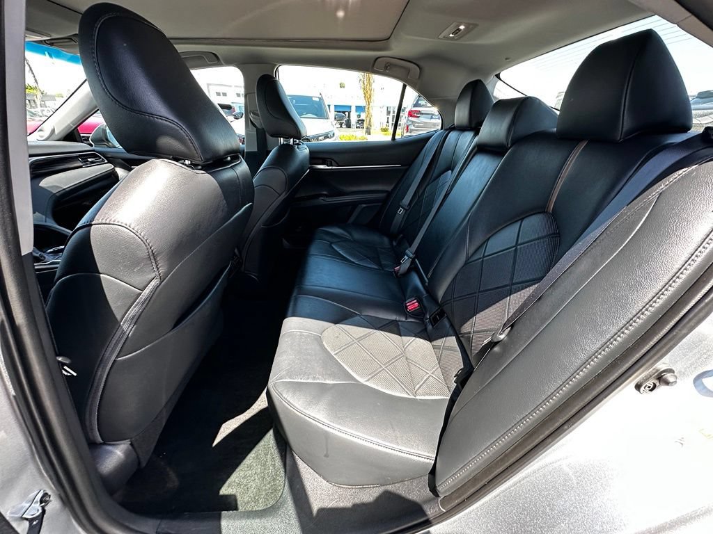 Used 2019 Toyota Camry XLE w/ Driver Assist Package FWD image 17