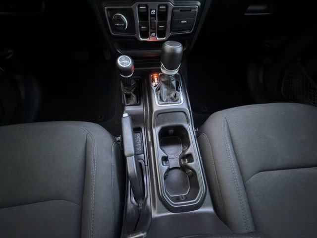 Used 2023 Jeep Gladiator Sport AWD/4WD image 20