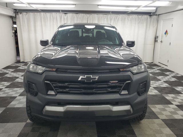 Used 2023 Chevrolet Colorado Trail Boss w/ Advanced Trailering Package image 2
