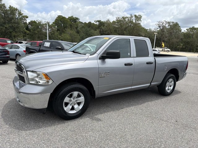 Used 2024 RAM 1500 Classic SLT AWD/4WD image 5