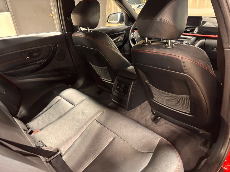 Used 2014 BMW 335i xDrive Sedan image 16