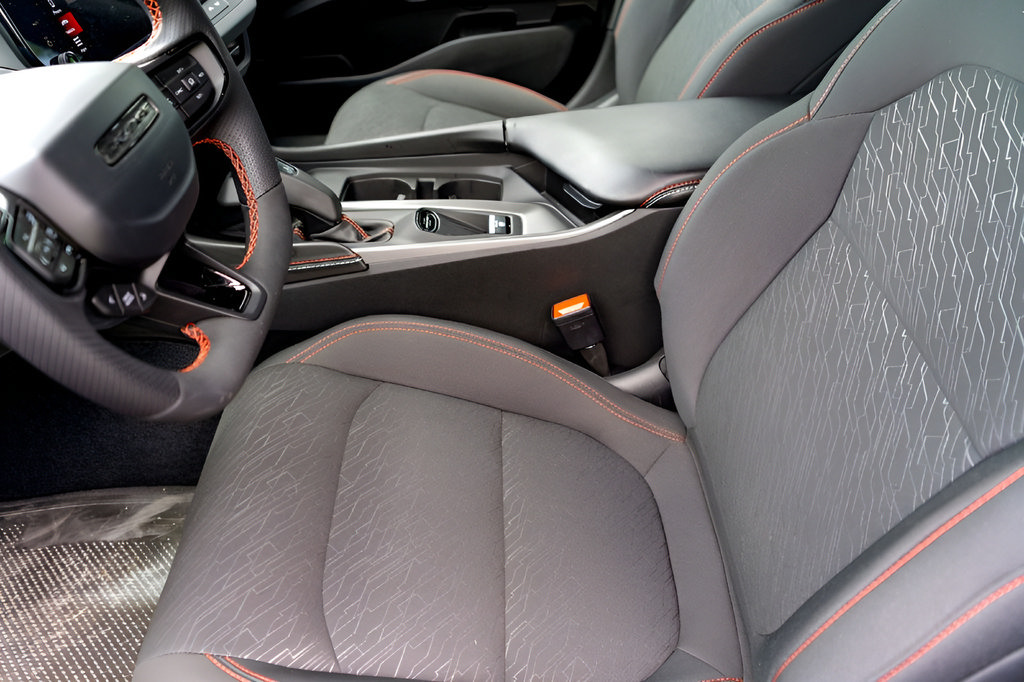 New 2026 Dodge Charger R/T AWD/4WD image 10