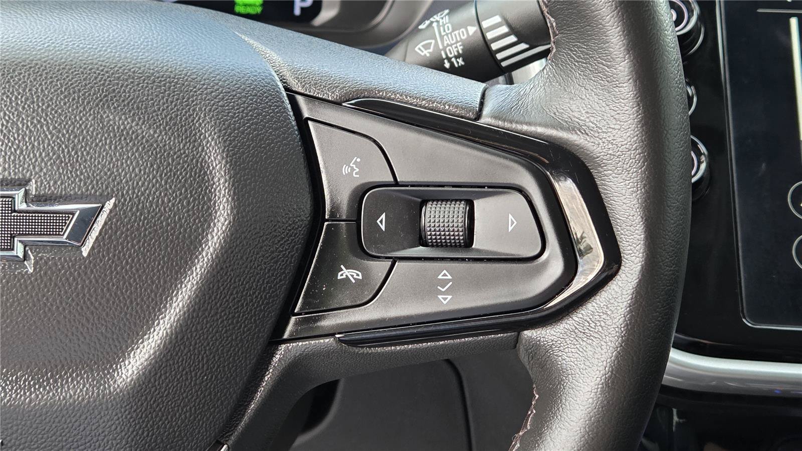 Used 2023 Chevrolet Bolt EUV Premier FWD image 20