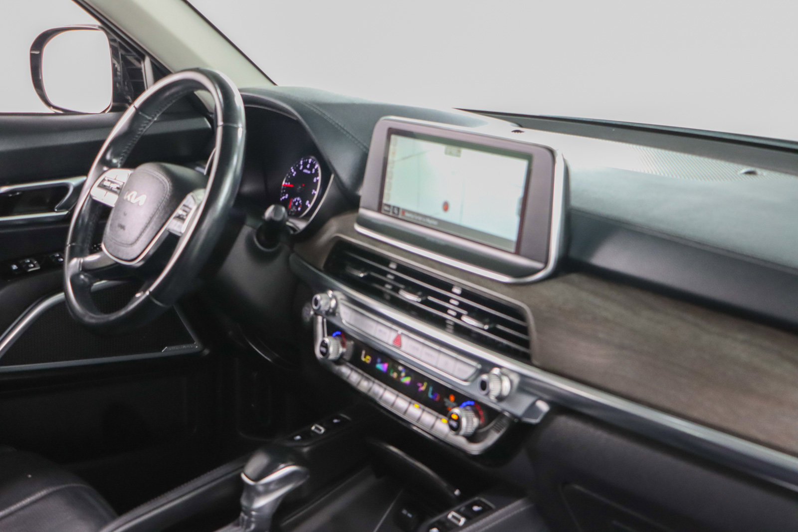 Used 2022 Kia Telluride SX image 27