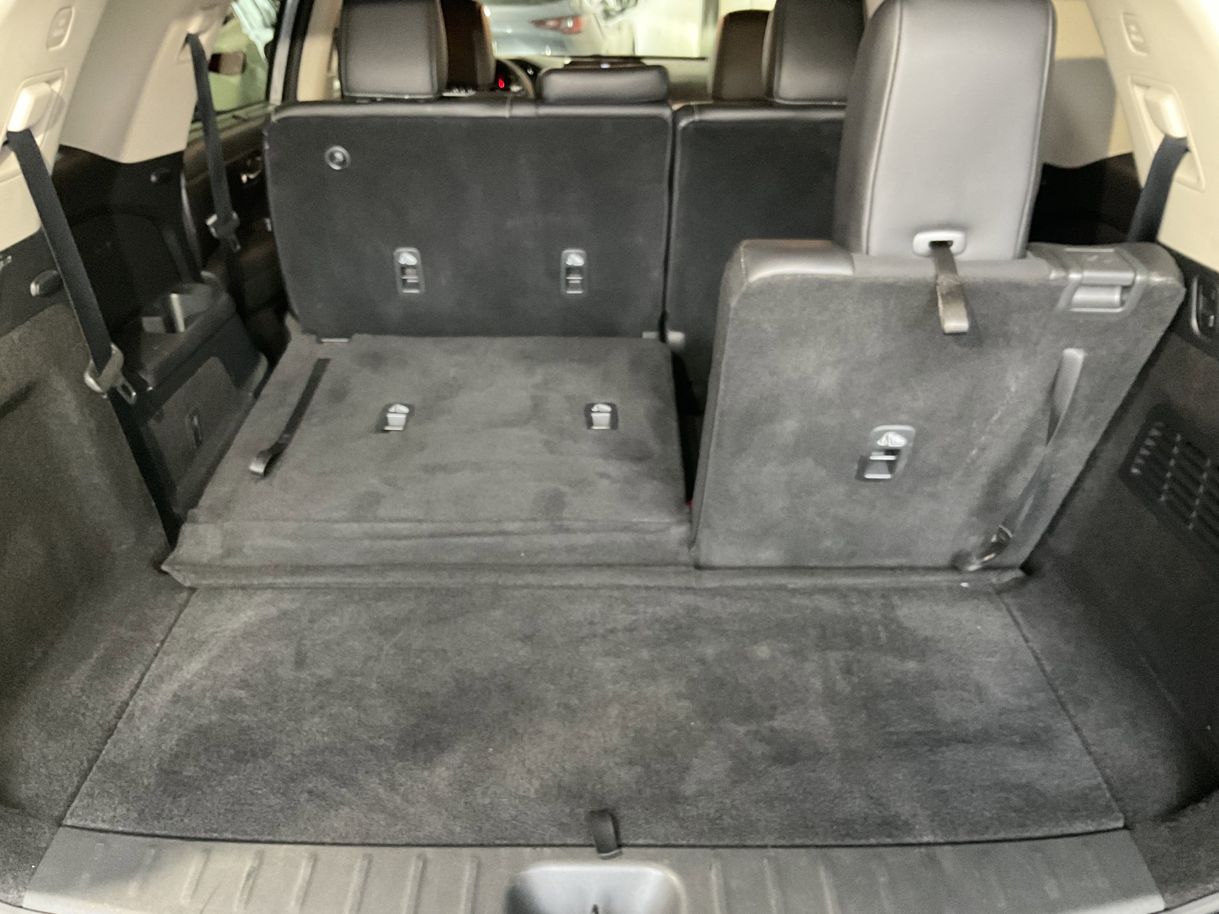 Used 2025 Nissan Pathfinder SL image 45