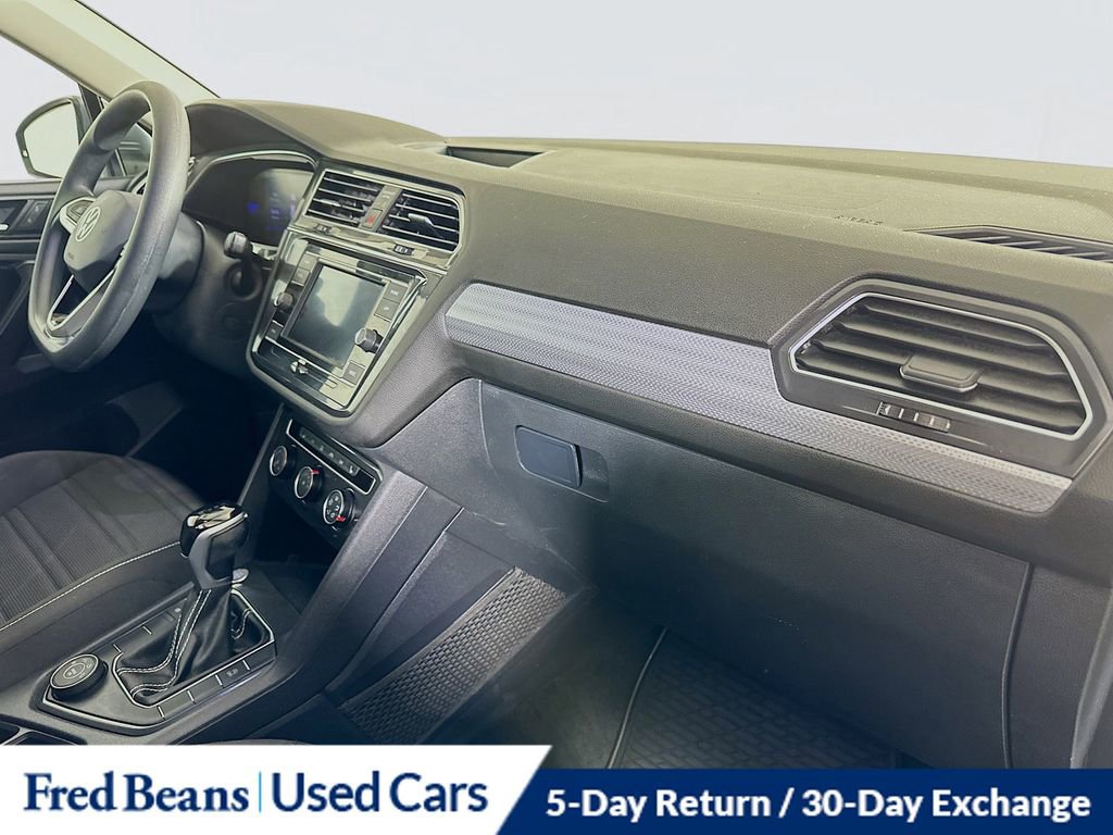 Used 2023 Volkswagen Tiguan S image 29
