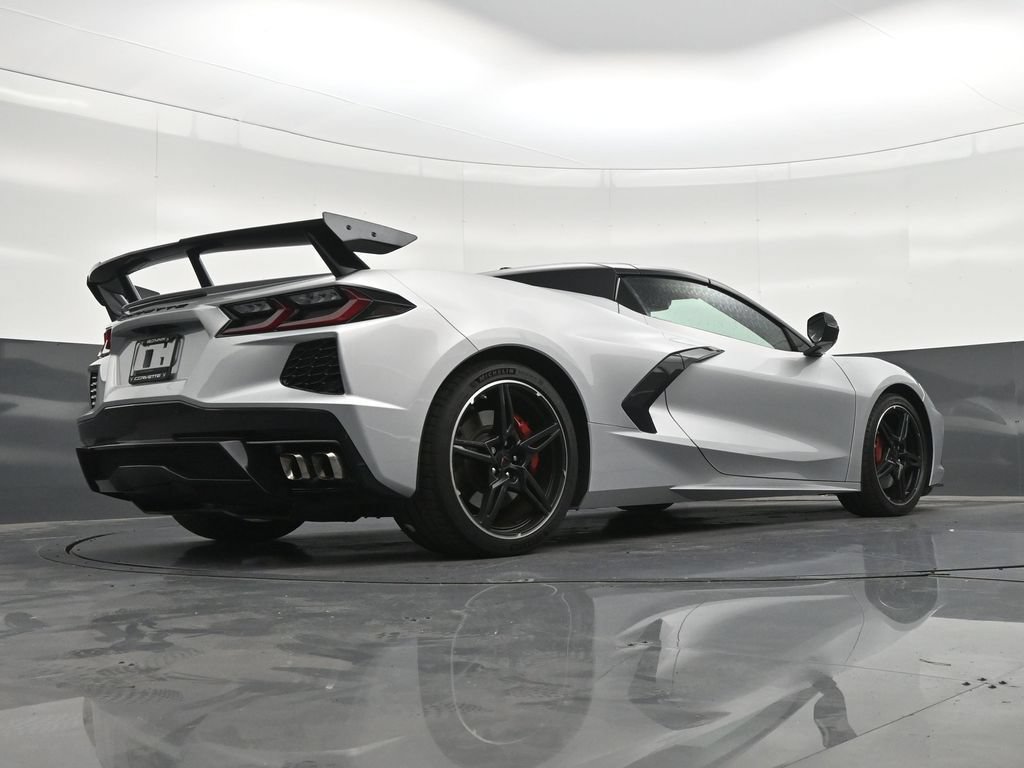 Used 2020 Chevrolet Corvette Stingray Premium Conv w/ 3LT Preferred Equipment Group RWD image 27