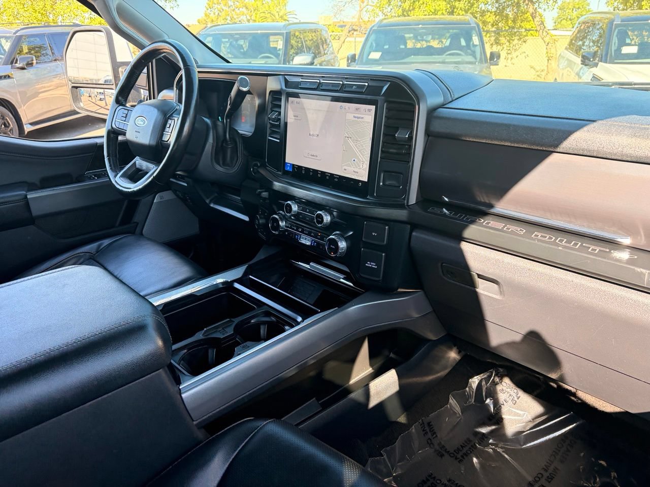 Used 2023 Ford F250 Lariat w/ Sport Appearance Package AWD/4WD image 13