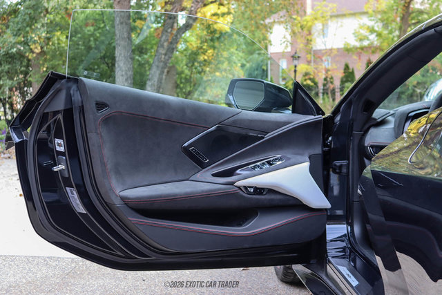 Used 2023 Chevrolet Corvette Stingray Premium Conv w/ 3LT RWD image 29