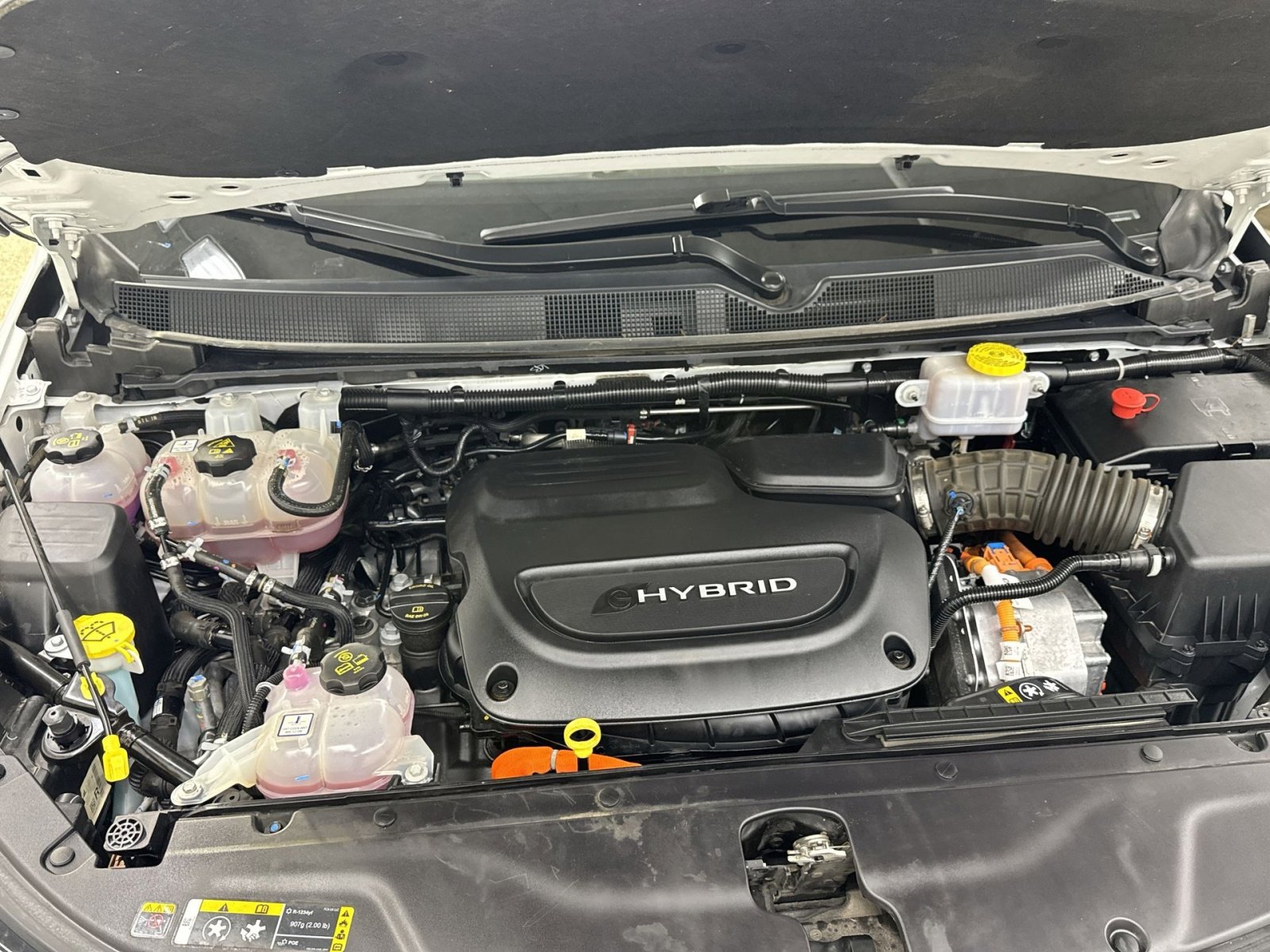 Used 2023 Chrysler Pacifica Touring-L image 33