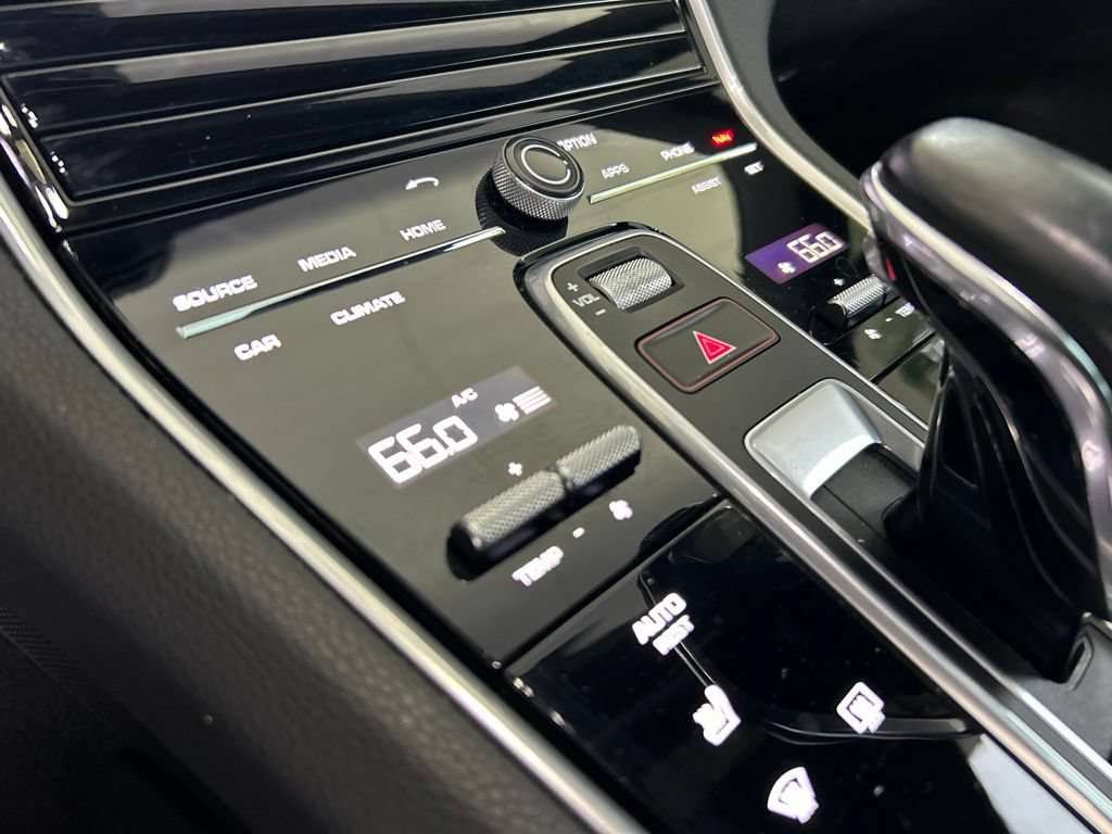 Used 2019 Porsche Panamera 4 AWD/4WD image 43