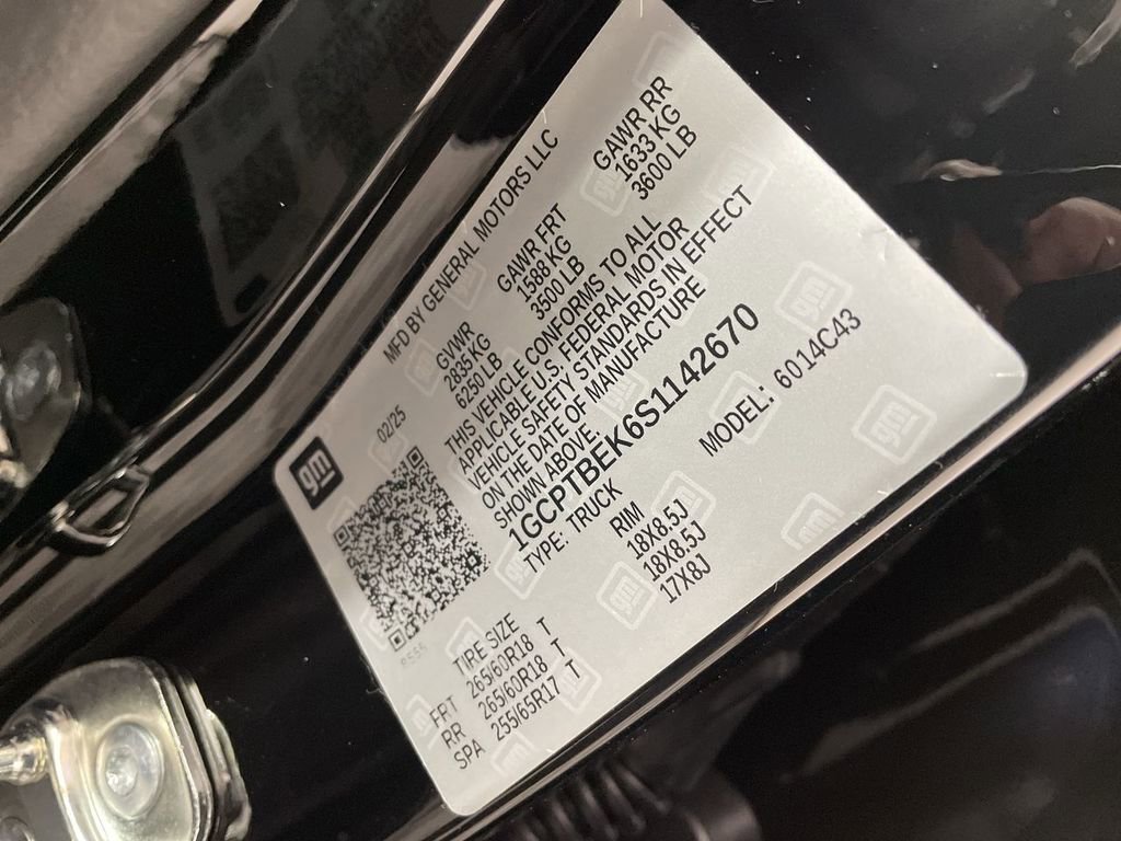 New 2025 Chevrolet Colorado W/T w/ WT Custom Package image 34