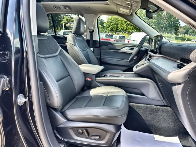 New 2026 Ford Explorer Active w/ Active Comfort Package AWD/4WD image 29