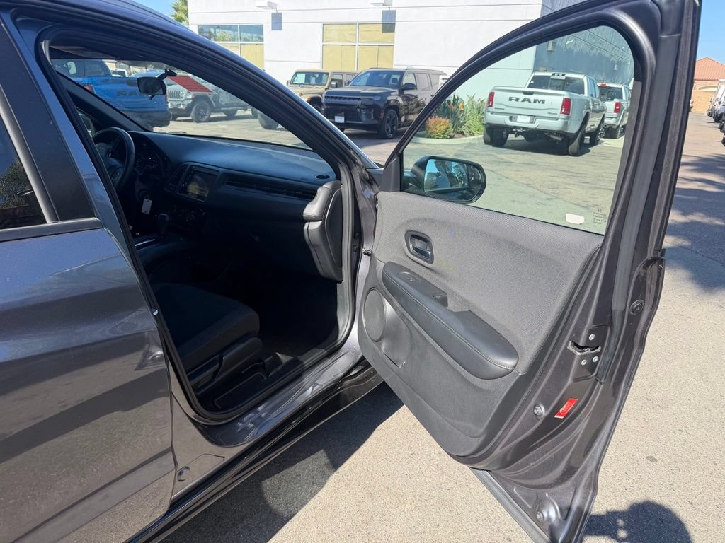 Used 2022 Honda HR-V Sport image 15