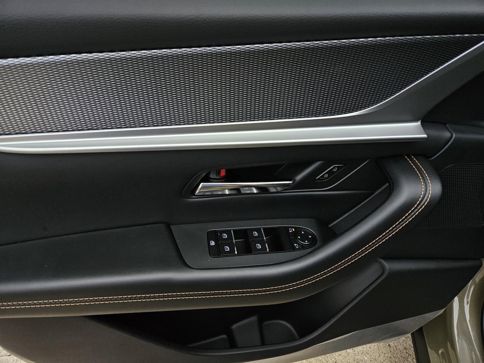 New 2026 MAZDA CX-70 3.3 Turbo w/ Preferred Package image 14