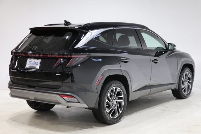 Certified 2025 Hyundai Tucson Limited AWD/4WD image 7