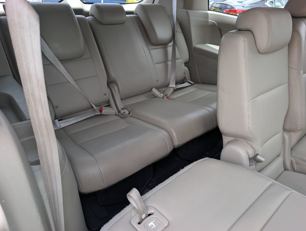 Used 2014 Honda Odyssey EX-L image 17