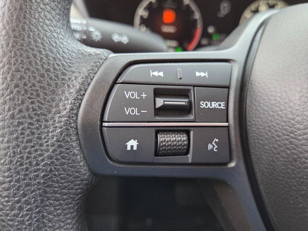 Certified 2024 Honda HR-V LX image 19