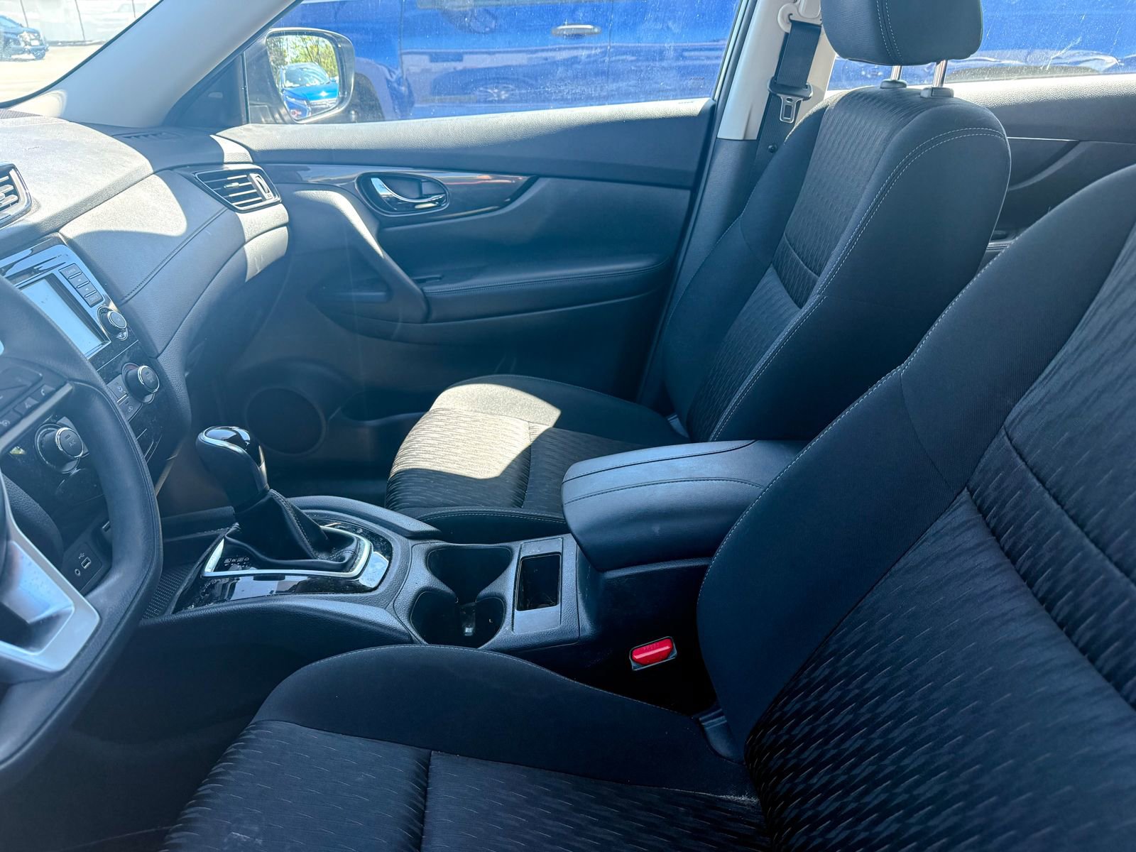 Used 2018 Nissan Rogue S AWD/4WD image 11