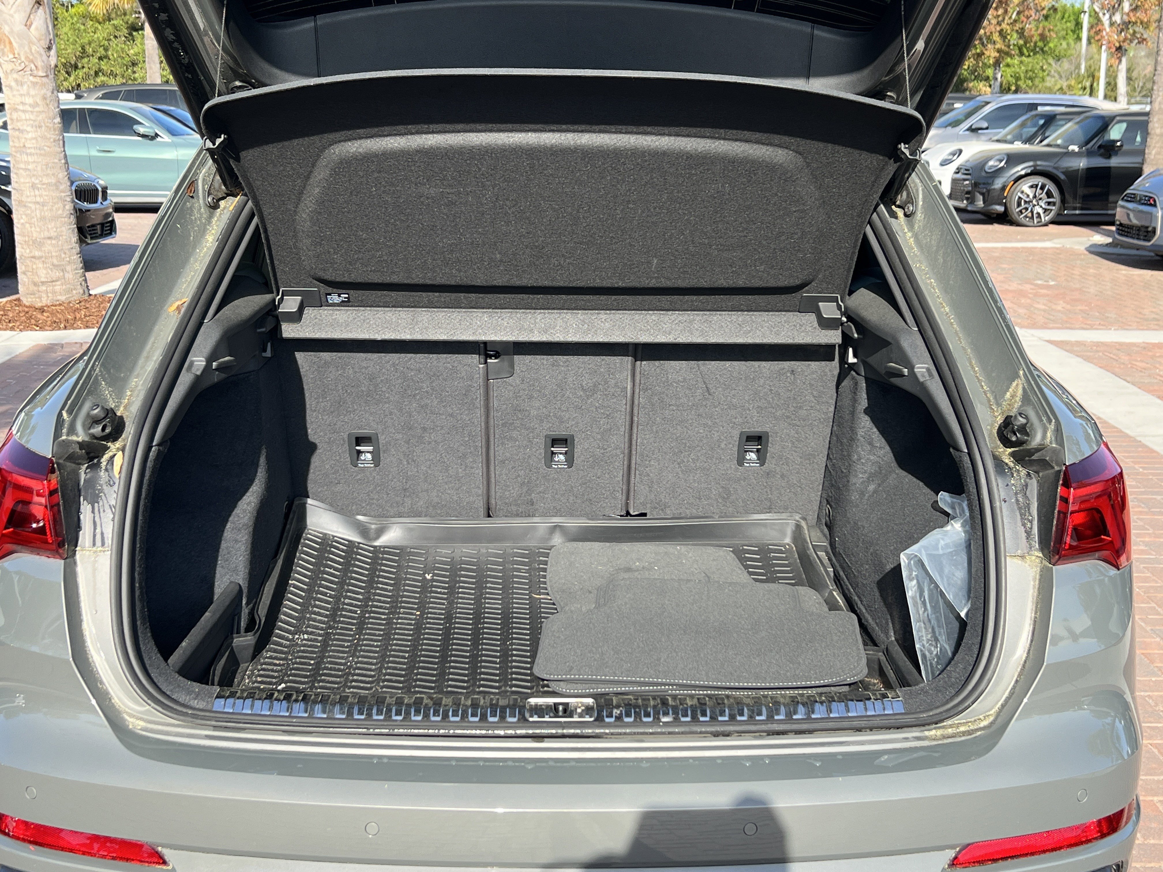 Used 2022 Audi Q3 2.0T Premium Plus image 31