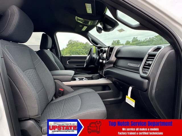 New 2026 RAM 2500 Big Horn AWD/4WD image 12