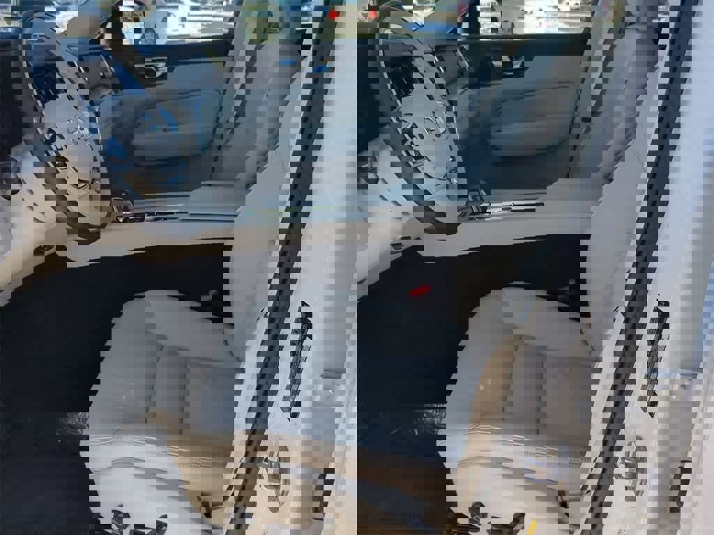 Used 2025 Volvo XC60 T8 Core w/ Protection Package Premier image 15