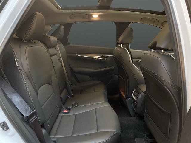 Used 2025 INFINITI QX50 Luxe image 32