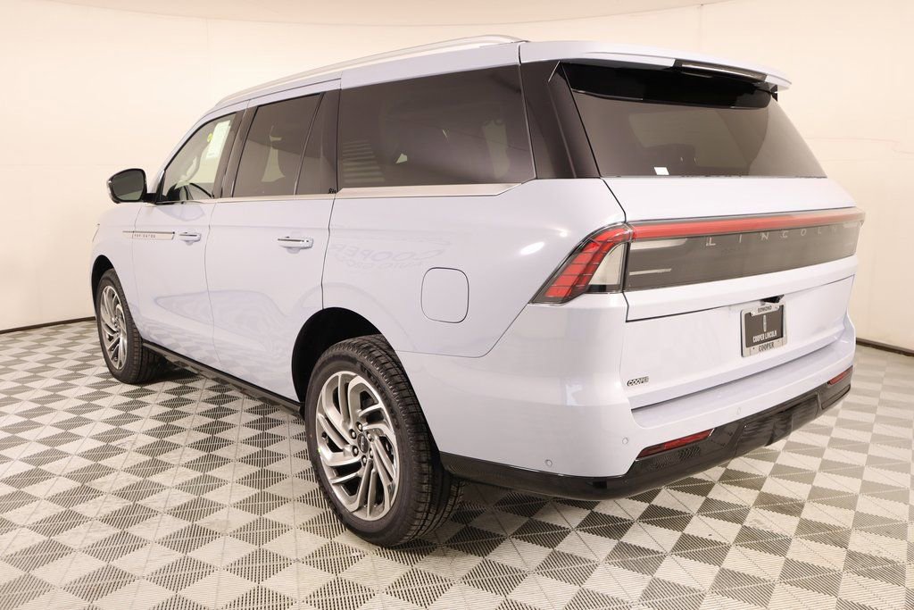 New 2025 Lincoln Navigator Reserve image 24