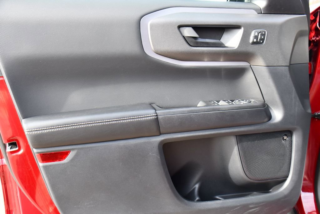 Used 2025 Ford Bronco Sport Outer Banks w/ Outer Banks Tech Package+ AWD/4WD image 22