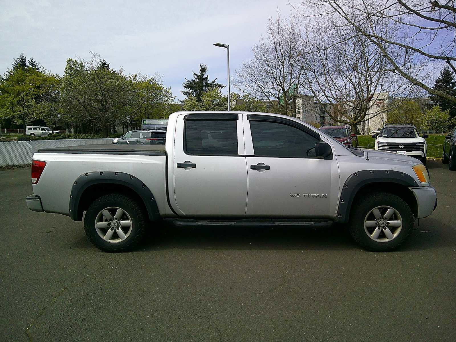Used 2014 Nissan Titan S image 6