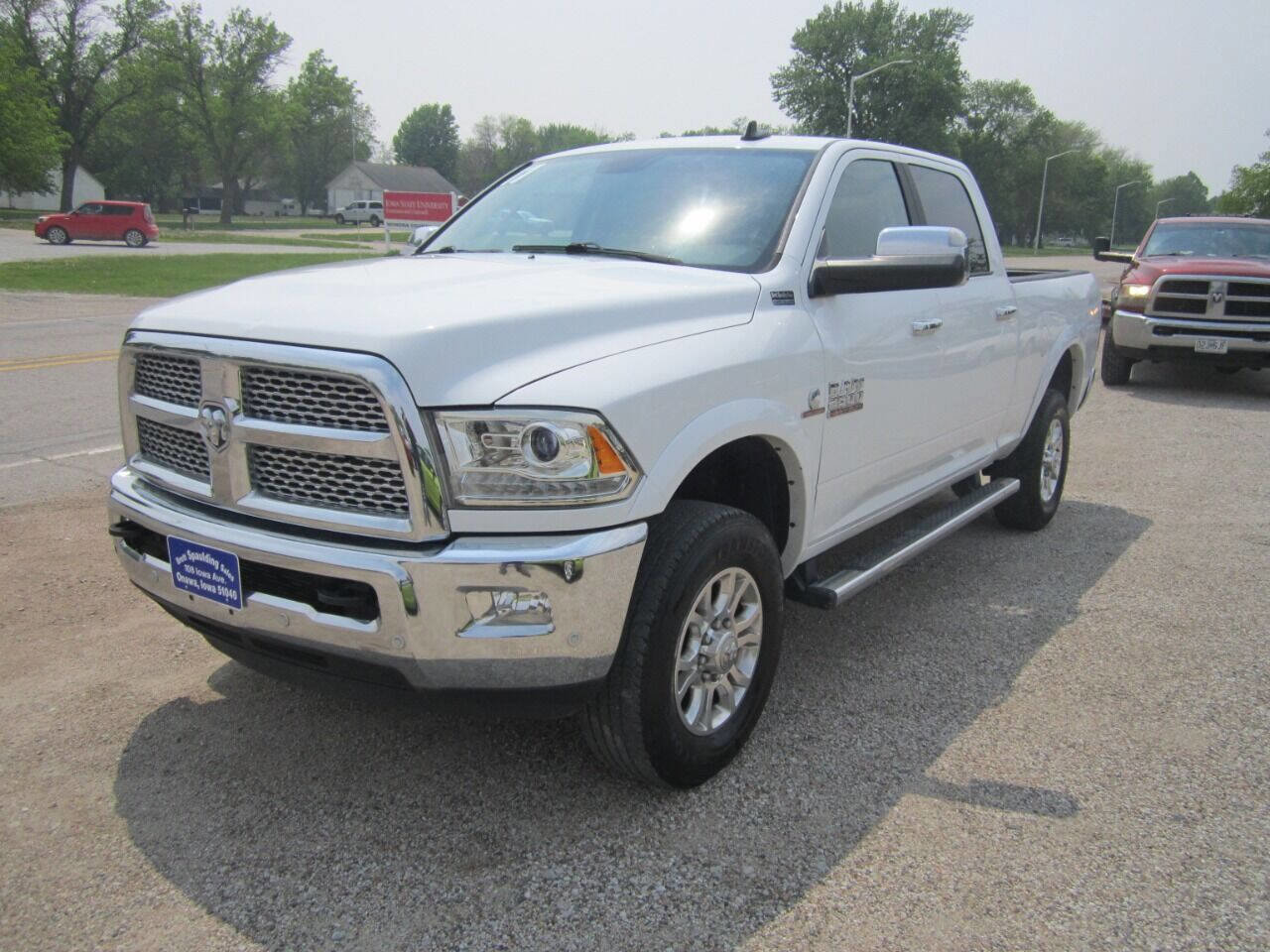Used 2017 RAM 2500 Laramie w/ Convenience Group AWD/4WD image 1