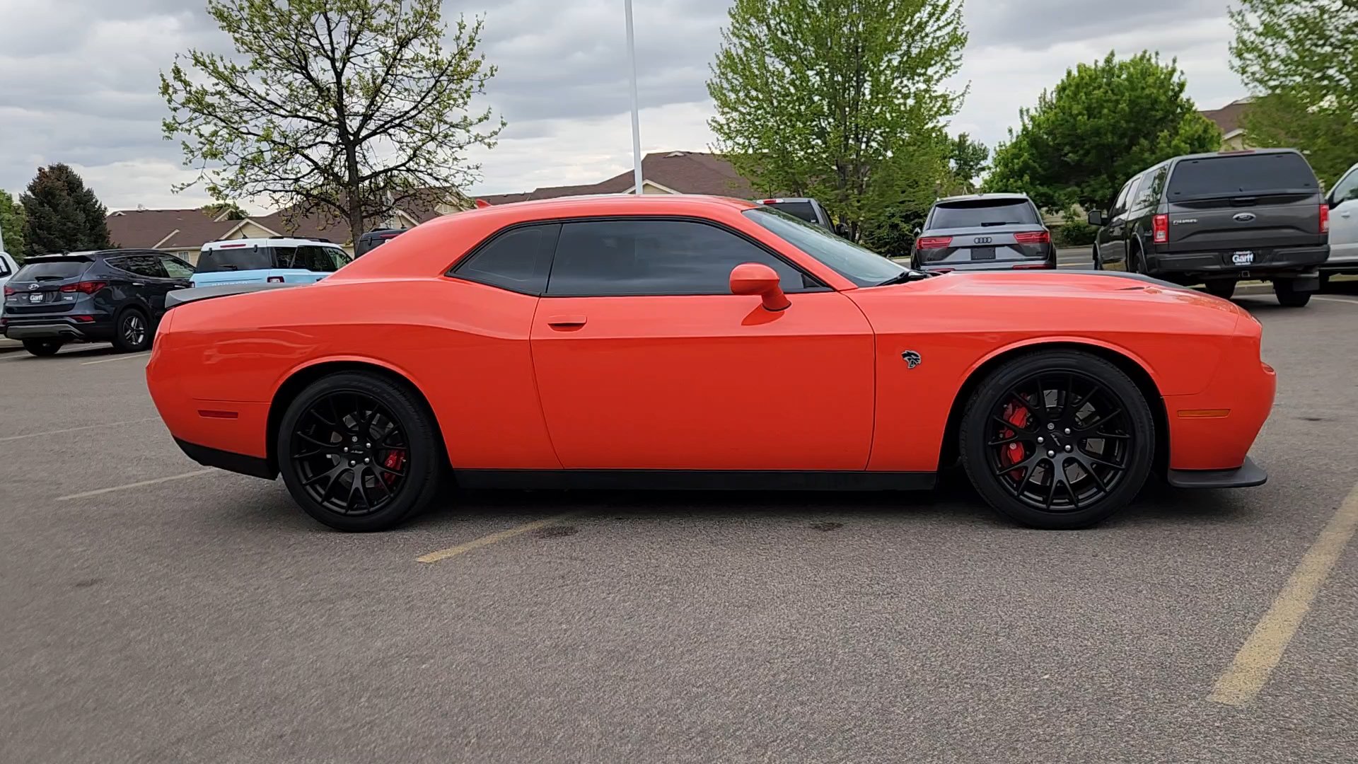 Used 2016 Dodge Challenger SRT Hellcat RWD image 10