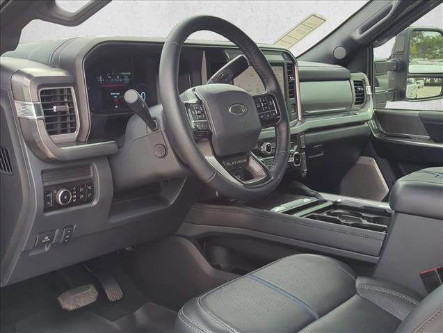 Used 2025 Ford F350 Platinum AWD/4WD image 8