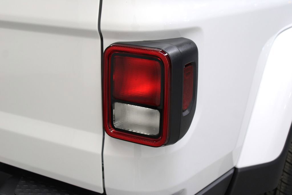 New 2026 Jeep Gladiator Sport image 34