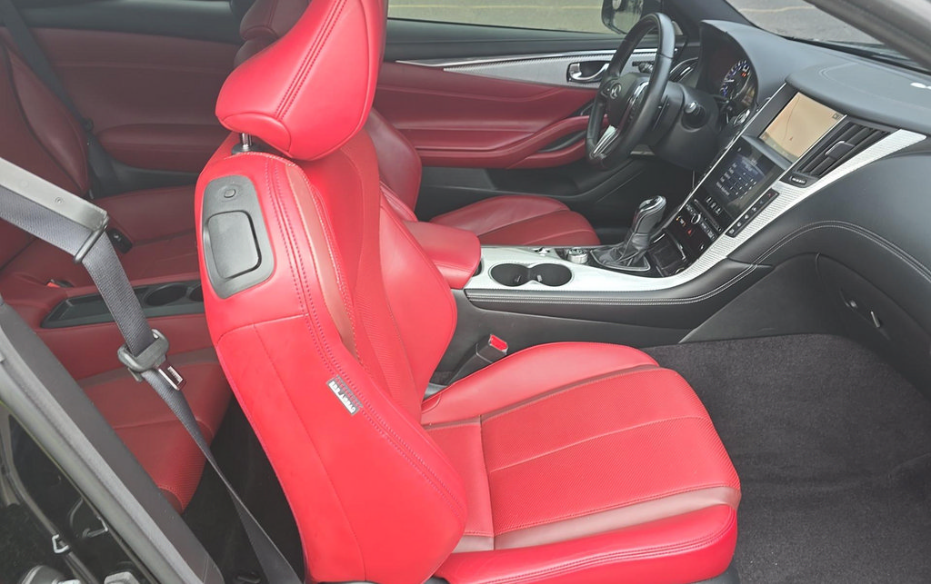 Used 2019 INFINITI Q60 Red Sport 400 w/ Proassist Package AWD/4WD image 11