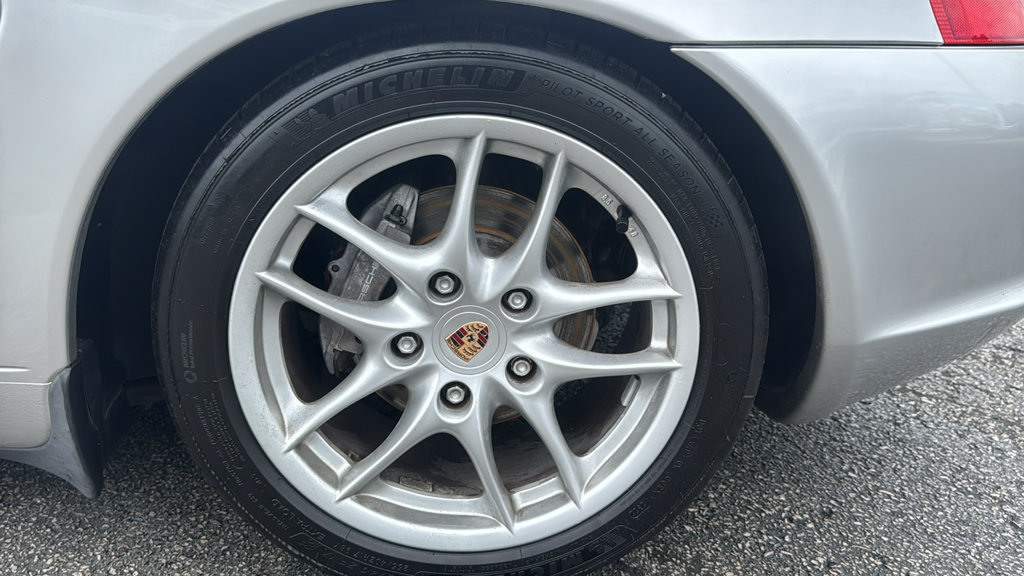 Used 2004 Porsche Boxster RWD image 9