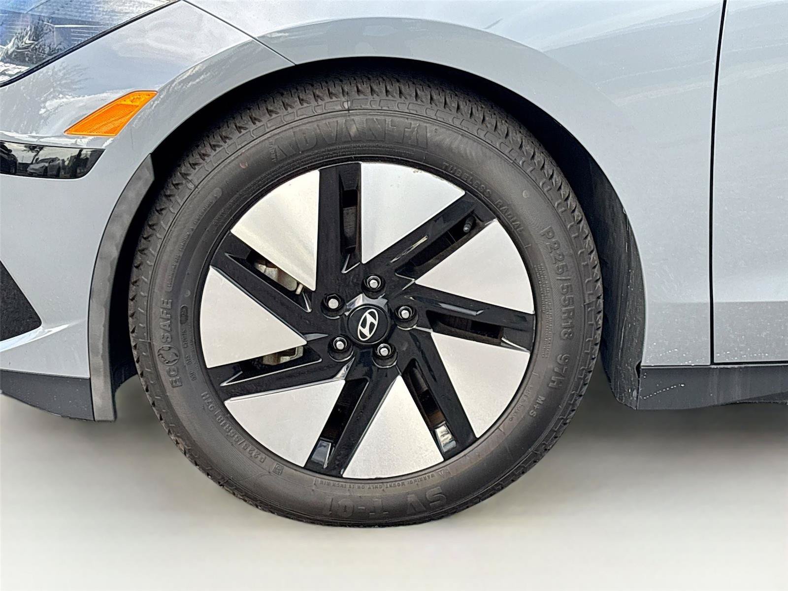 Used 2023 Hyundai Ioniq 6 SE w/ Cargo Package RWD image 34