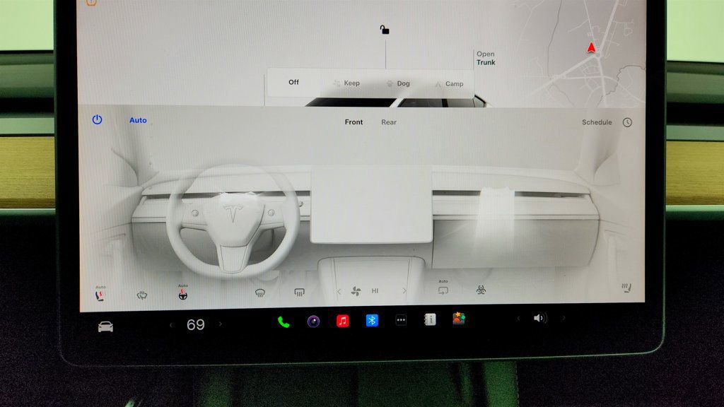 Used 2025 Tesla Model Y Performance image 21