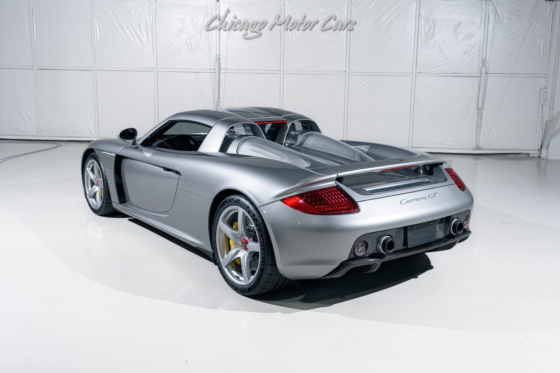 Used 2005 Porsche Carrera GT RWD image 34