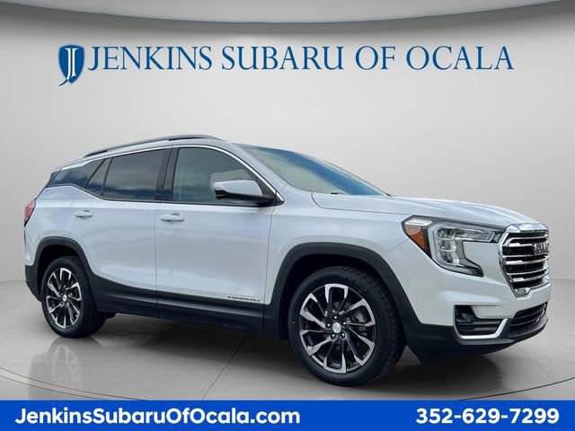 Used 2022 GMC Terrain SLT w/ Infotainment Package II FWD image 1