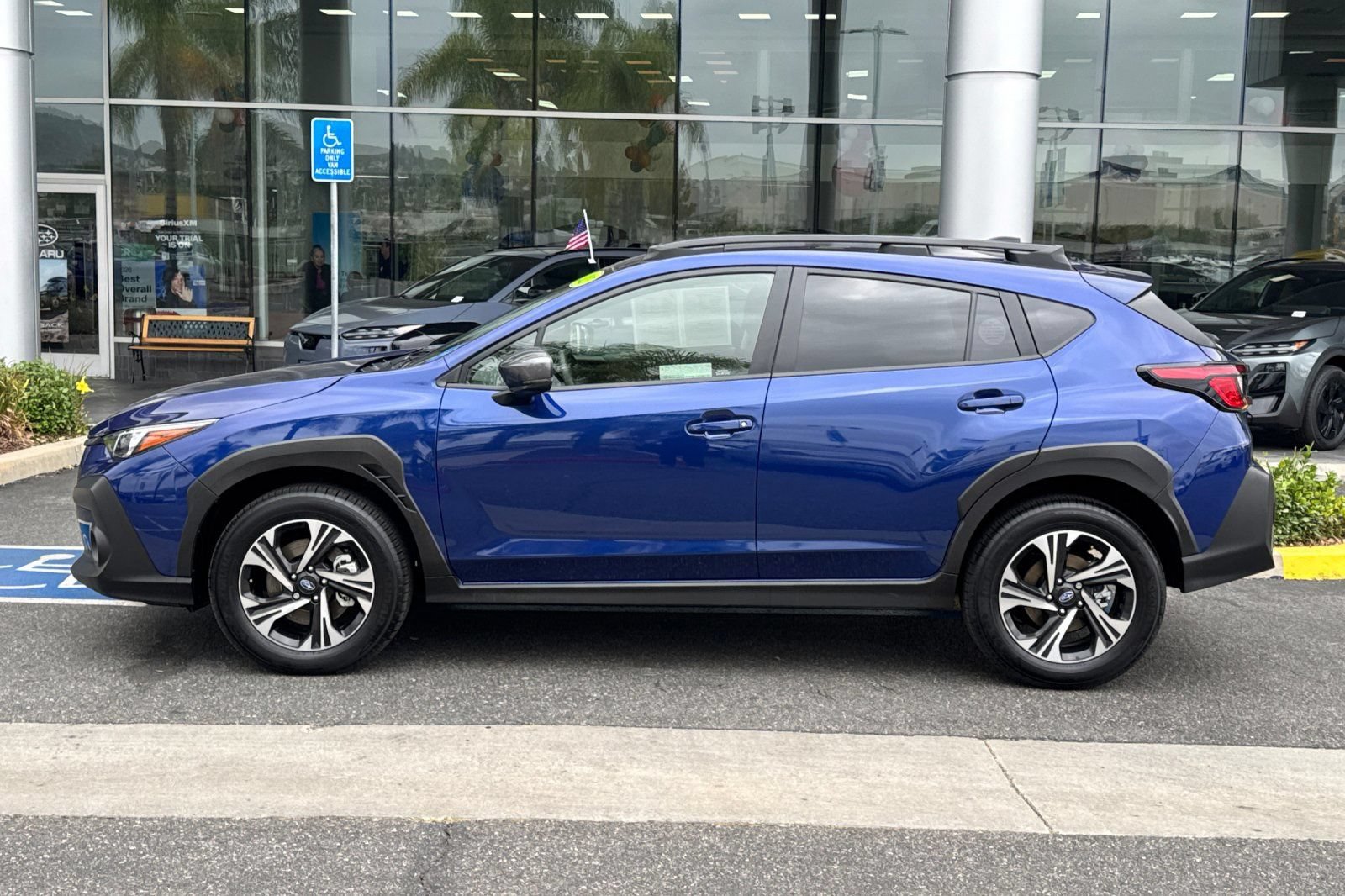 Certified 2025 Subaru Crosstrek 2.5i Premium AWD/4WD image 9