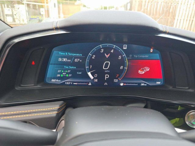 Used 2021 Chevrolet Corvette Stingray Preferred Cpe w/ Z51 Performance Package image 21