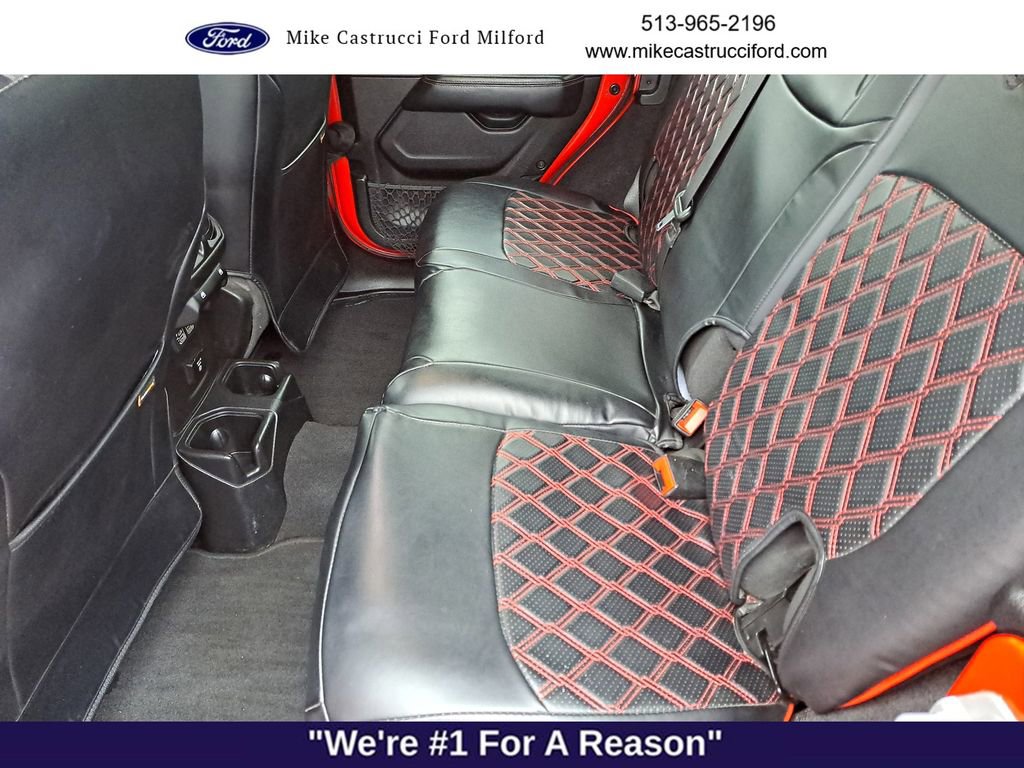 Used 2020 Jeep Wrangler Unlimited Sahara image 23