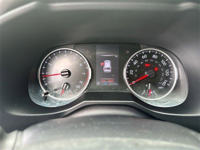 Used 2021 Toyota RAV4 LE image 16