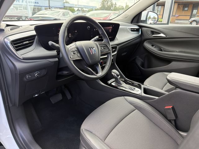 Used 2025 Buick Encore GX Preferred FWD image 12