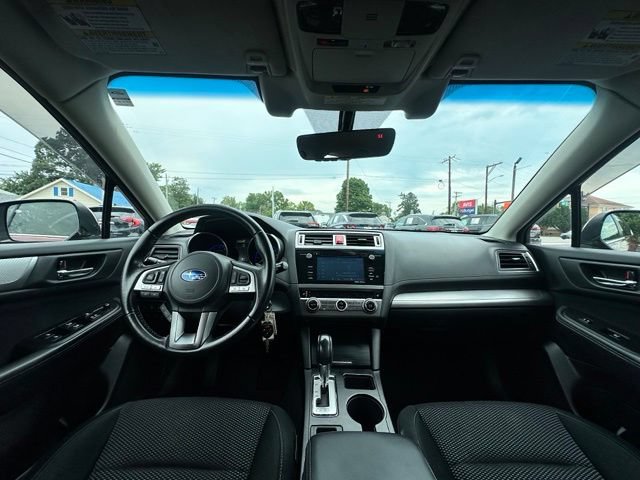 Used 2017 Subaru Outback 2.5i Premium AWD/4WD image 20