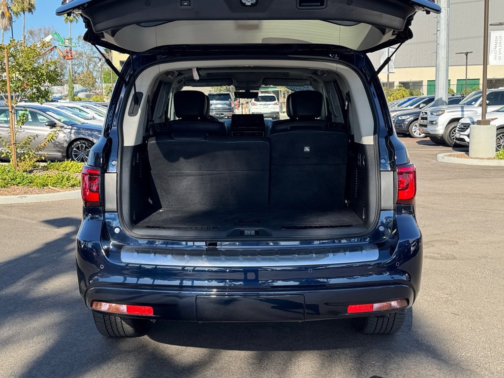 Used 2024 INFINITI QX80 Premium Select w/ Cargo Package AWD/4WD image 23