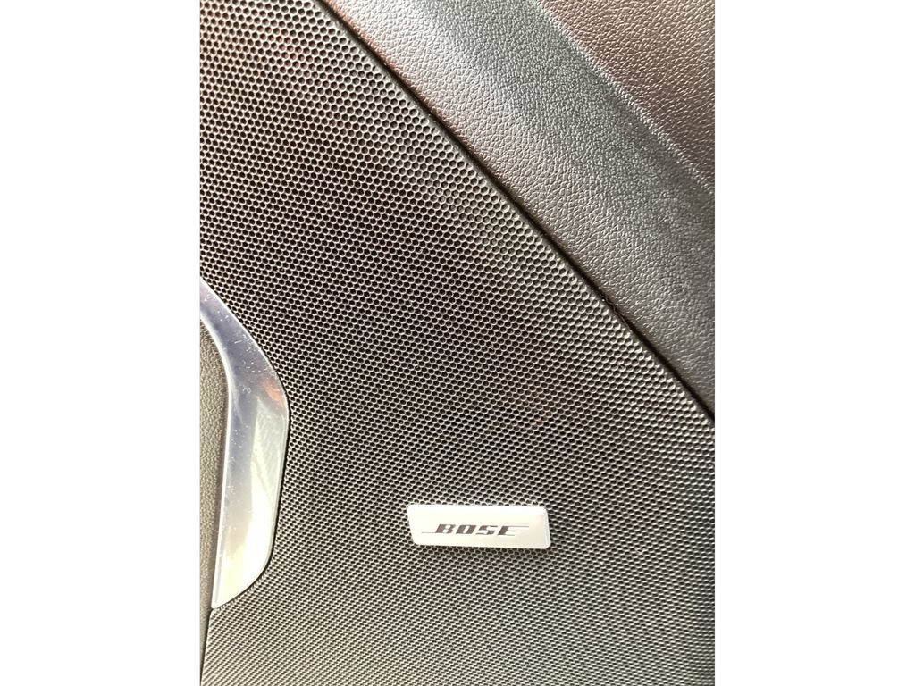 Used 2021 Chevrolet Suburban Z71 AWD/4WD image 36