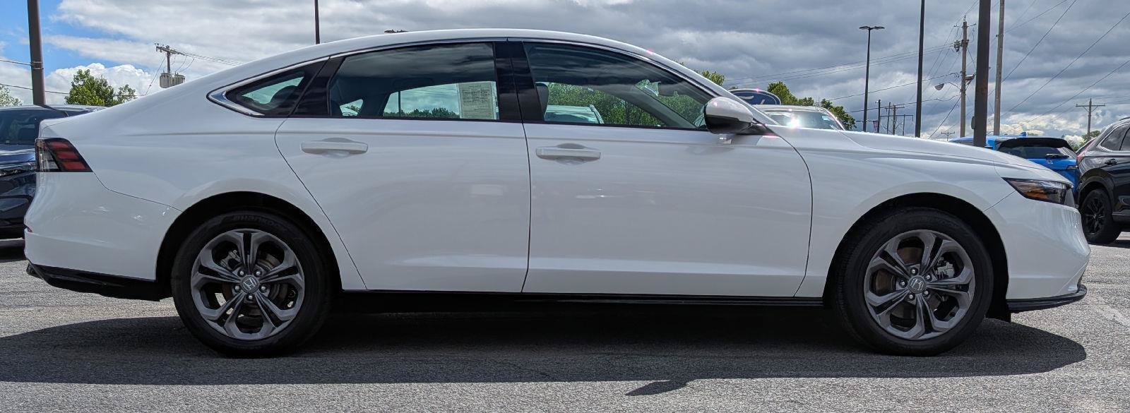 Certified 2025 Honda Accord EX-L image 7